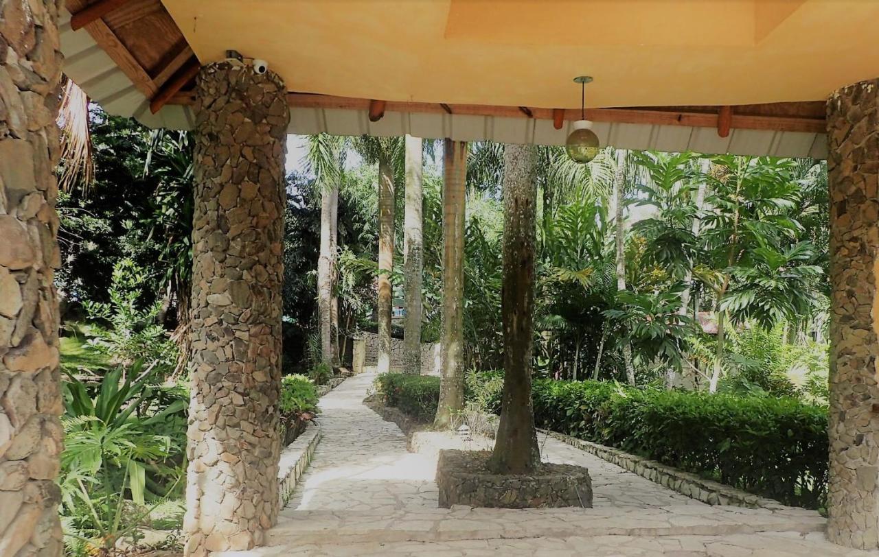 Hotel Colinas Del Rey Hato Mayor Del Rey Εξωτερικό φωτογραφία